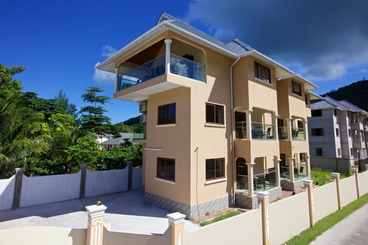Stone Self Catering Apartment Гранд Анс Екстериор снимка